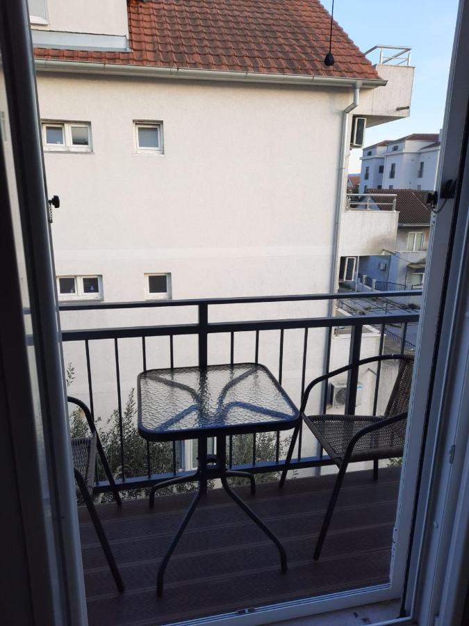 Ioannis Apartments 蒂瓦特 外观 照片